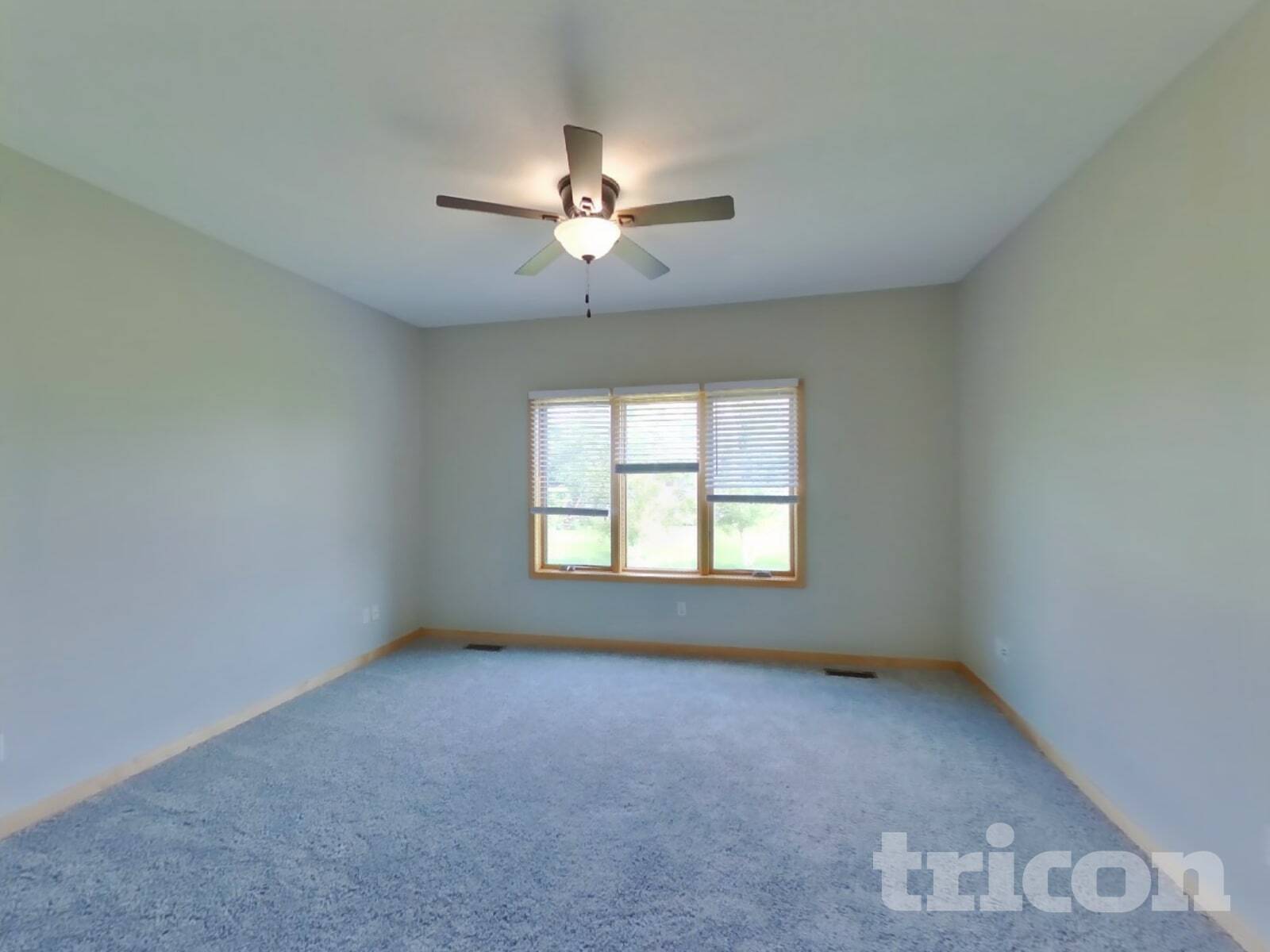 Building Photo - 633 Savanna Trail