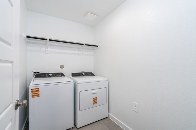 Building Photo - 344 Willow Sage Ct
