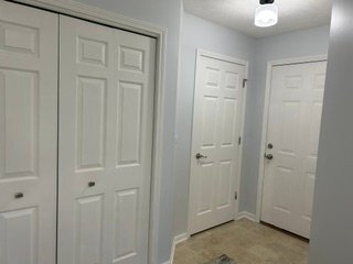 Building Photo - 9644 Meadowland Ct