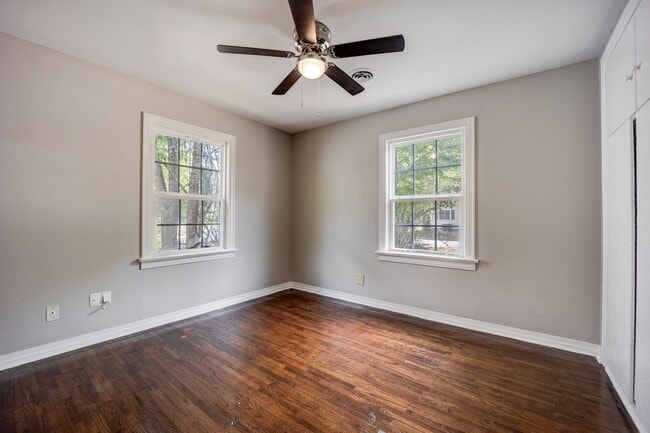Building Photo - 622 N 30th St