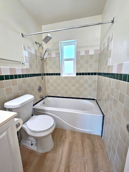 Building Photo - 5213 12th Ave S