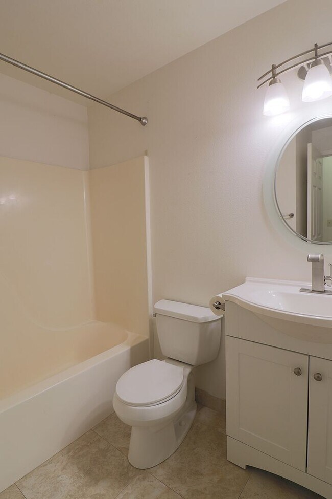 Building Photo - 2659 Sycamore Glen Dr