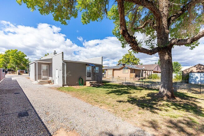 Building Photo - 175 S 100 W