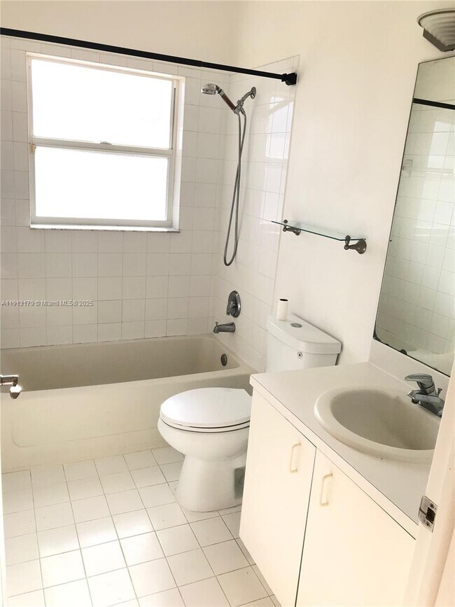 Building Photo - 5500 NW 90th Terrace