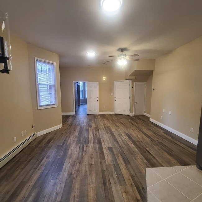 Building Photo - 99 Booraem Ave