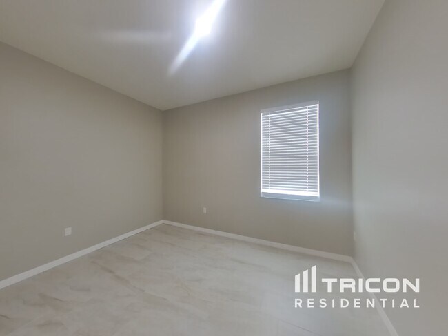 Building Photo - 13504 Red Ear Ct