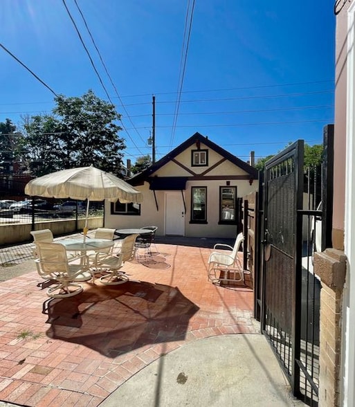 Building Photo - 1575 N Gaylord St