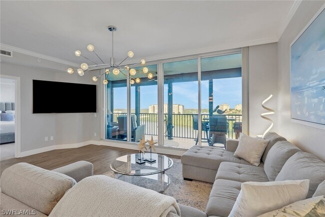 Building Photo - 420 Cove Tower Dr