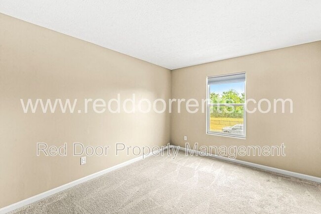 Building Photo - 6114 Pebblebrooke Rd
