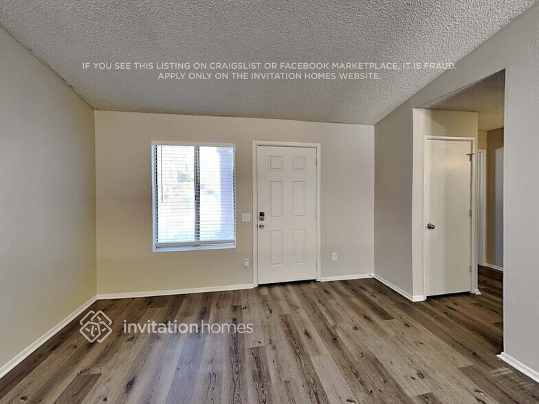 Building Photo - 3239 W Tonopah Dr