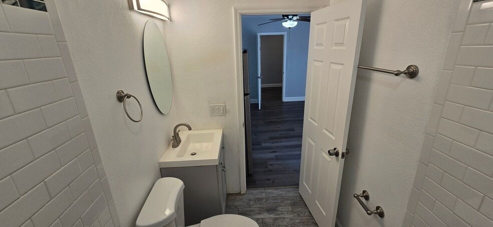 Building Photo - 3832 46th Ave N