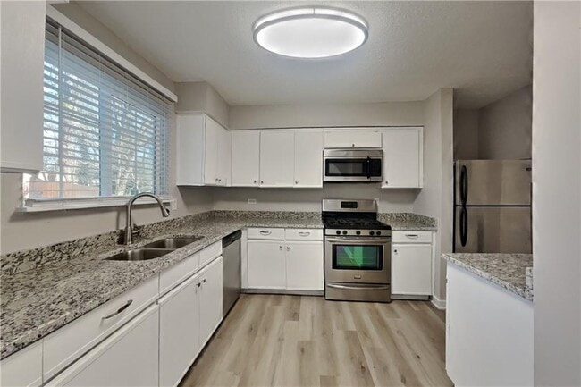 Building Photo - 4901 Duncan Wood Dr