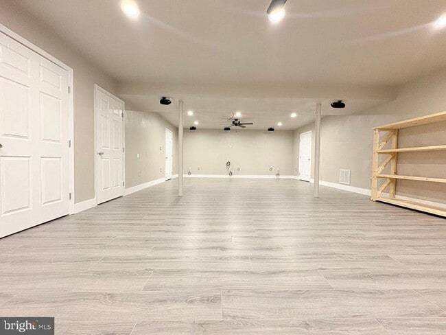 Building Photo - 5 Artillery Dr