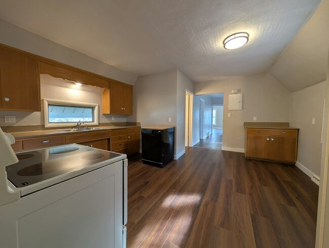 Building Photo - N3130 WI-32