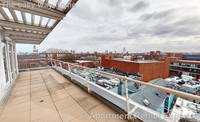 Building Photo - 93 Winthrop St