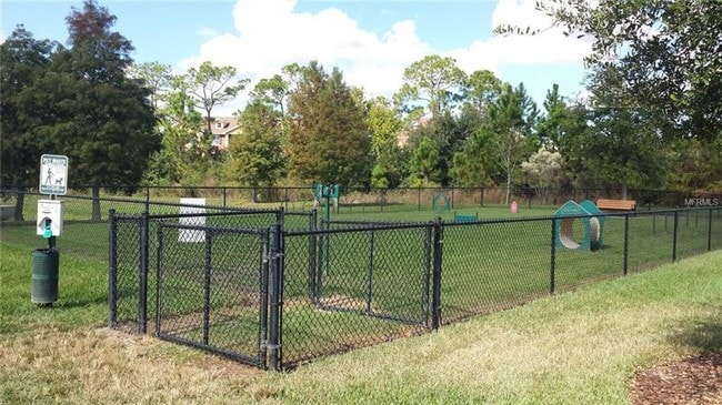 Building Photo - 15186 Evergreen Oak Loop