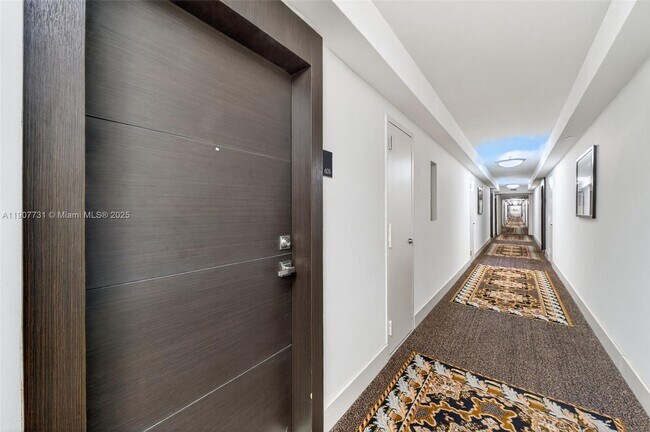 Building Photo - 2851 NE 183rd St