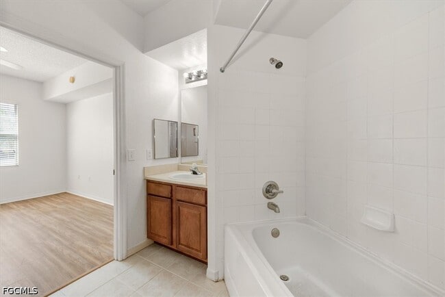 Building Photo - 15590 Ocean Walk Circle