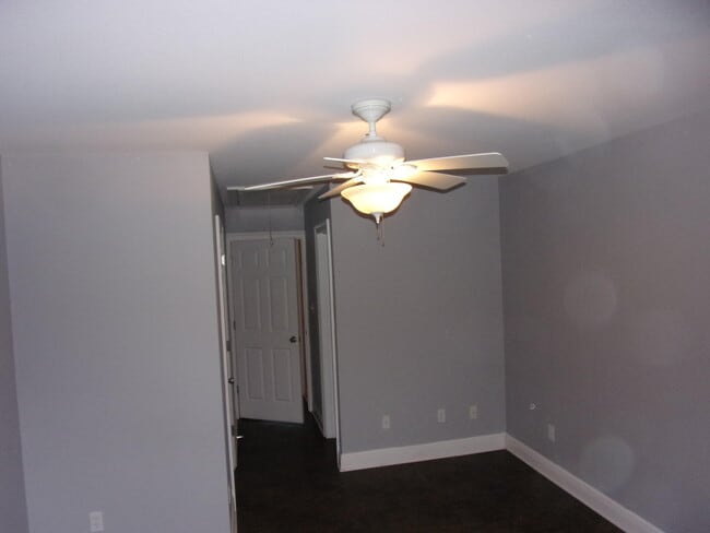 Building Photo - 1822 Sea Pines Ln
