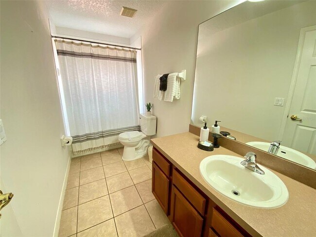 Building Photo - 8000 Acadia Estates Ct