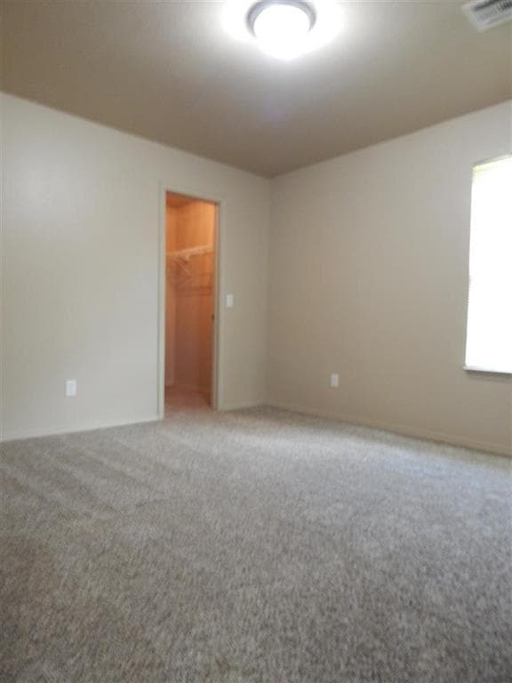 Building Photo - 3623 Vanguard Dr