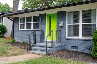 Building Photo - 3104 Erskine Dr