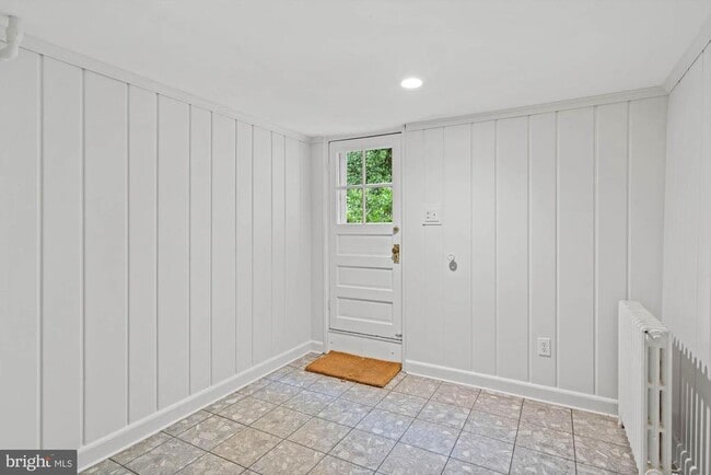 Building Photo - 5222 Duvall Dr