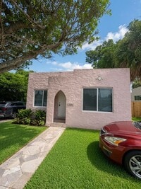 Building Photo - 1154 W 25th St