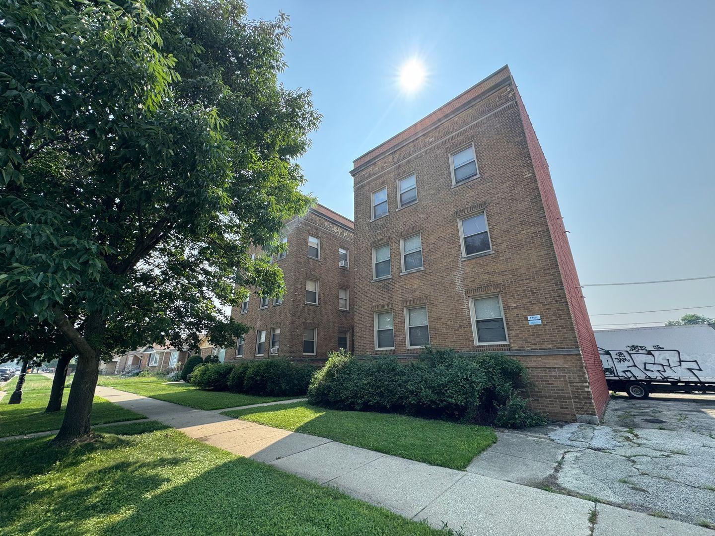 Building Photo - 10214 S Martin Luther King Dr
