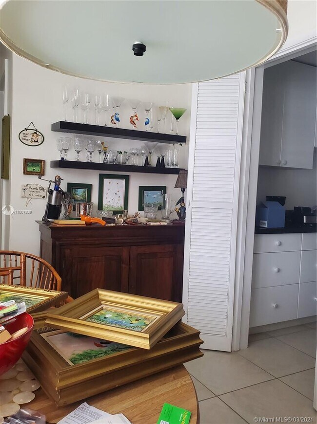 Building Photo - 10170 Collins Ave