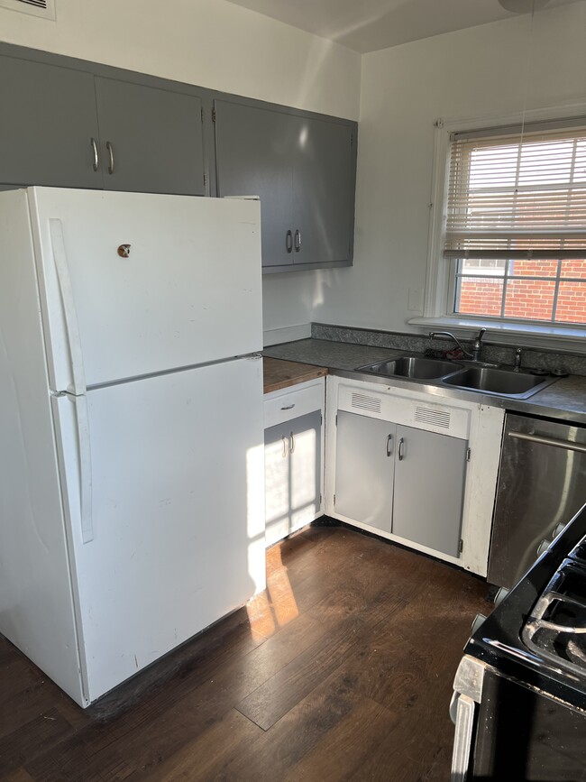 Kitchen Angle 2 - 1955 N Woodrow St