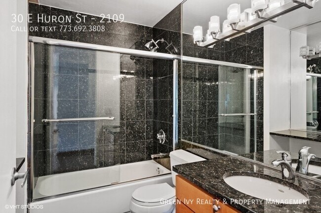 Building Photo - 30 E Huron St