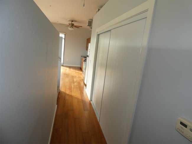 Building Photo - 889 Date St