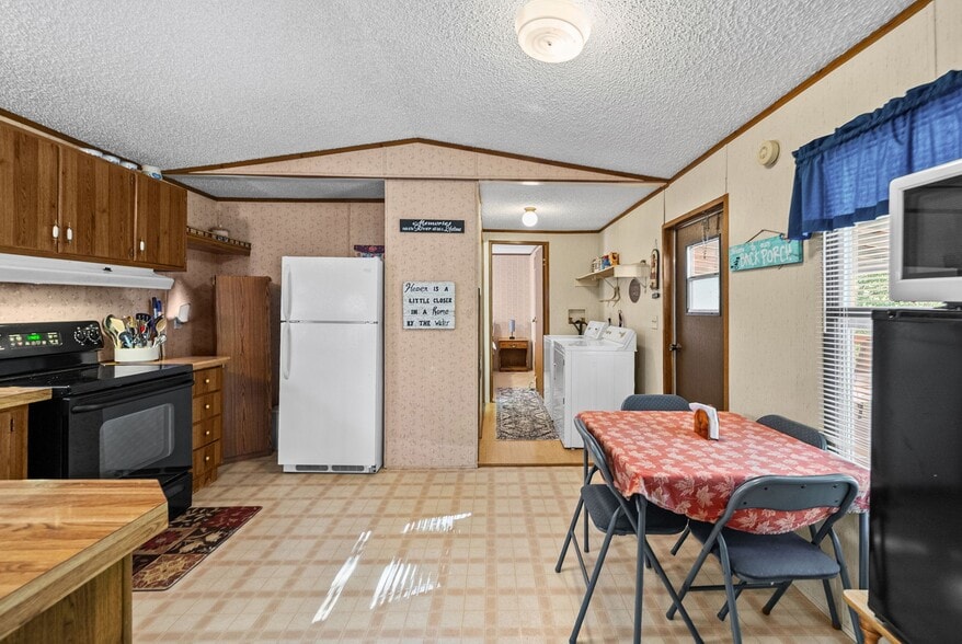 Building Photo - 115 Eagle Way Dr