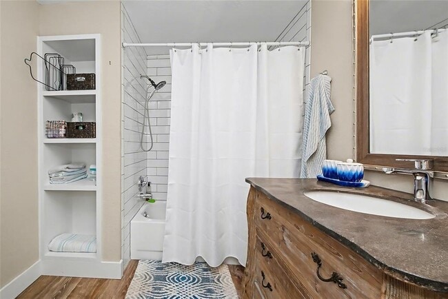 Building Photo - 5408 Eagles Point Cir