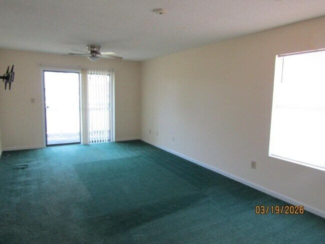 Building Photo - 1095 Plantation Dr