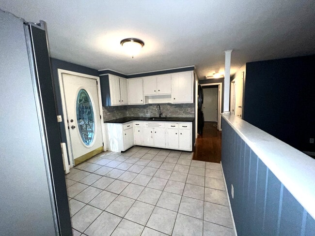 Building Photo - 22 Avenue D