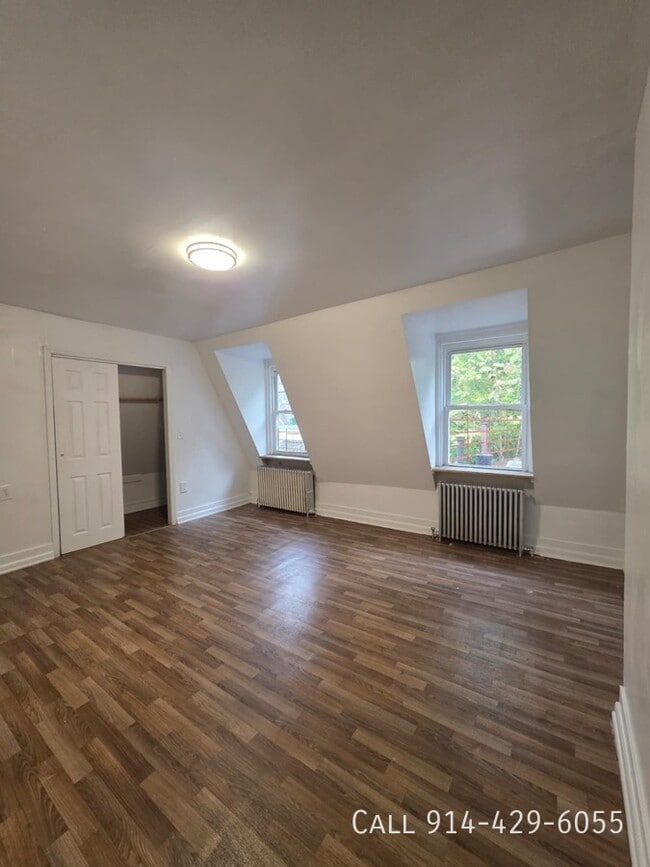 Building Photo - 160 Buena Vista Ave