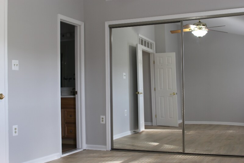 Building Photo - 2990 Mission Square Dr