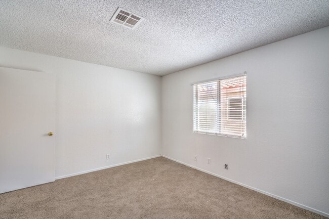Building Photo - 1333 Pinto Rock Ln