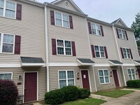 Building Photo - Amazing Location Near Downtown and NC Stat...
