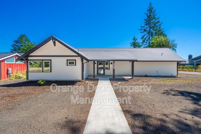 Building Photo - 7009 Stanich Ave
