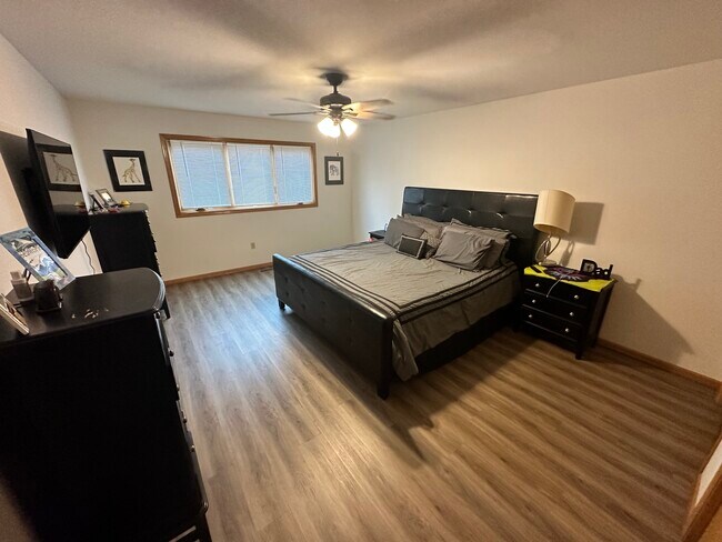 Building Photo - 1116 Greig Trl