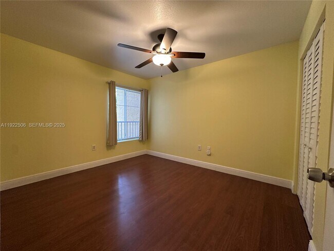 Building Photo - 2627 NW 33rd St