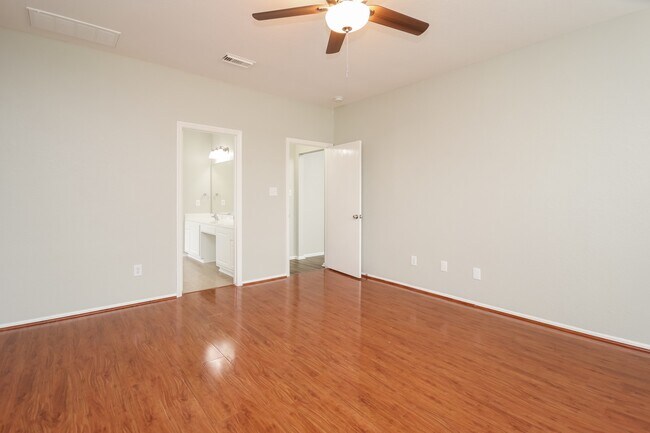 Building Photo - 16614 Cold Harbor Ln