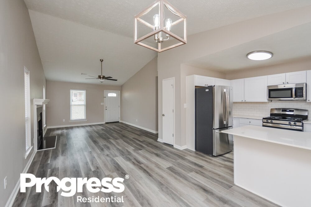 Building Photo - 7943 Taylor Cir