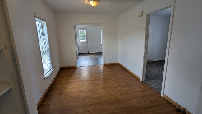 Building Photo - Springs Acquisitions, LLC 2387/2389 29th S...