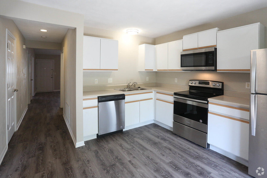 Interior Photo - Cantwell Crossing Apartments and Townhomes