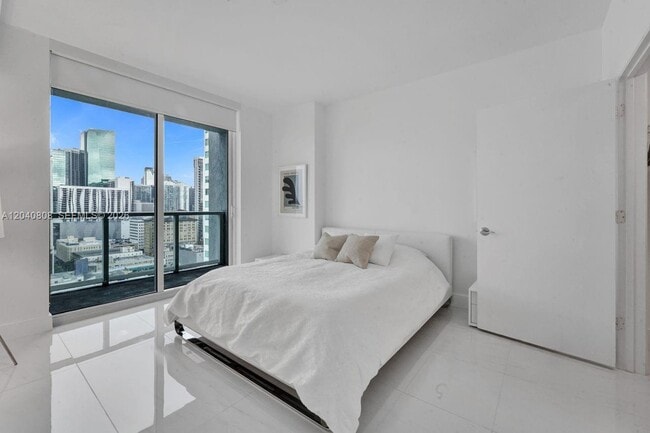 Building Photo - 244 Biscayne Blvd