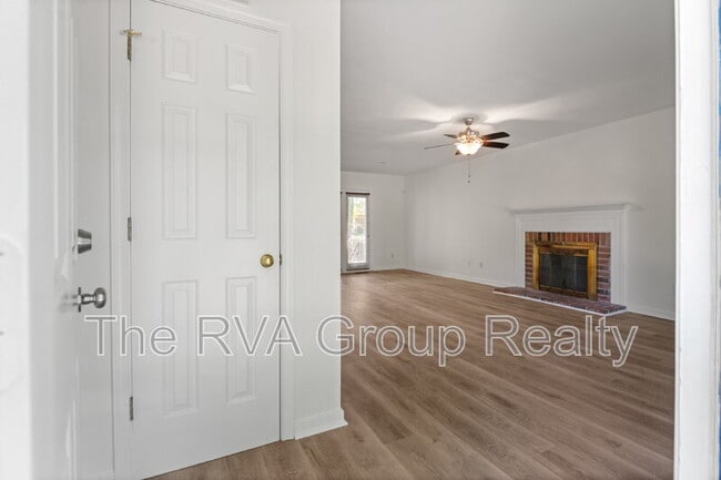 Building Photo - 2307 Krossridge Ct